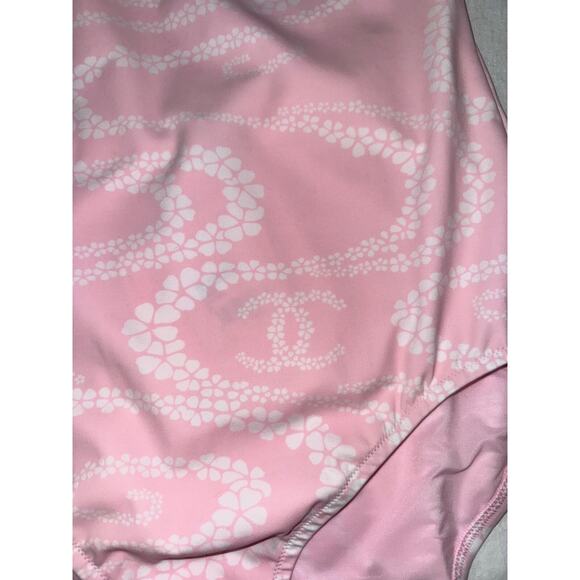 Chanel 25M Coco Beach Pink CC Logo One Piece Swim Swimsuit Runway Bathingsuit 40 - Picture 10 of 16